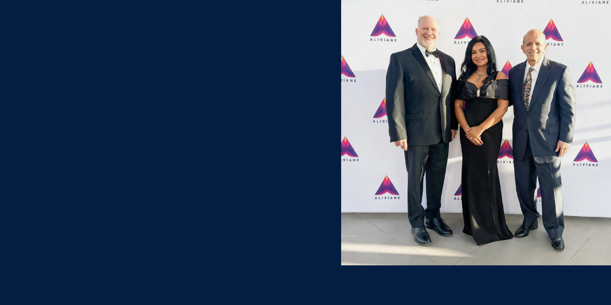 CHS Professor Receives Mike Dipp Humanitarian Award 